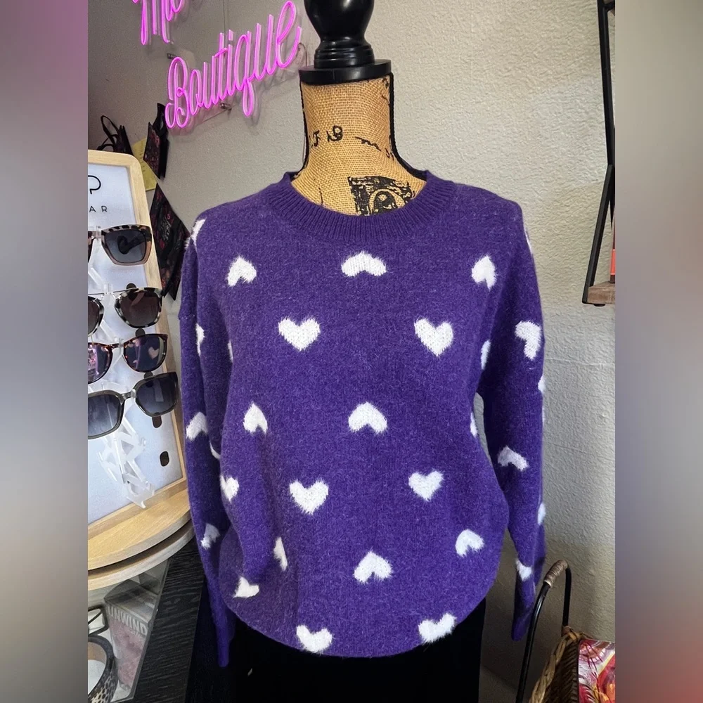 Purple Heart Sweater! NWT🤩 - Picture 3 of 3